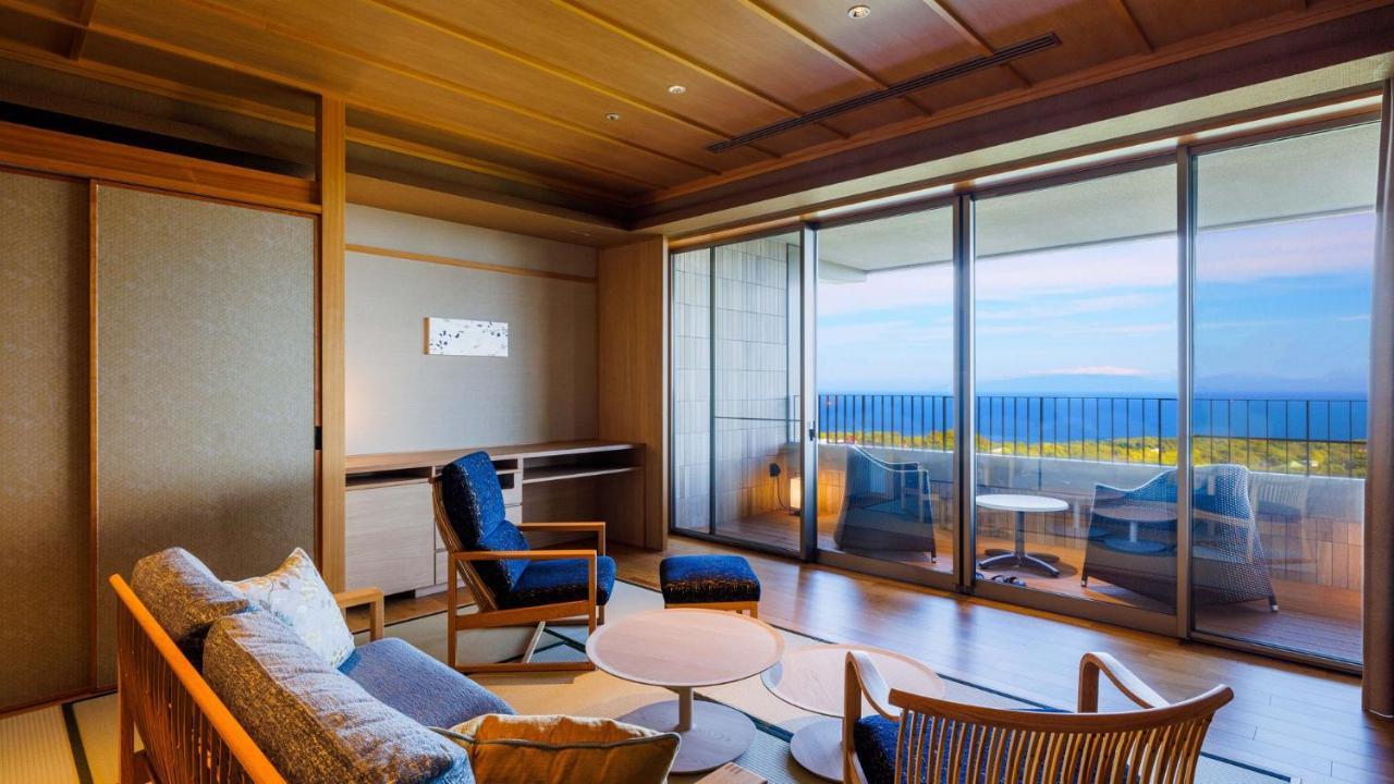 Kamenoi Hotel Izukogen Іто Екстер'єр фото