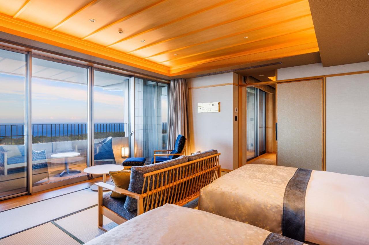 Kamenoi Hotel Izukogen Іто Екстер'єр фото
